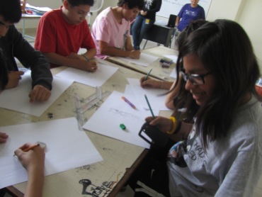Escuela en Monterrey dibujan caperucita